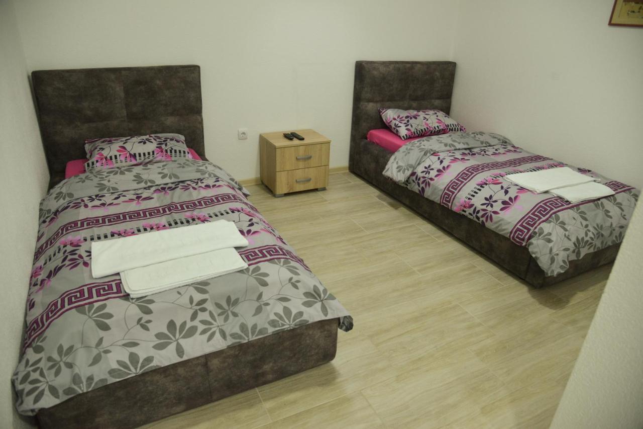 Binta Hostel Vranje Luaran gambar