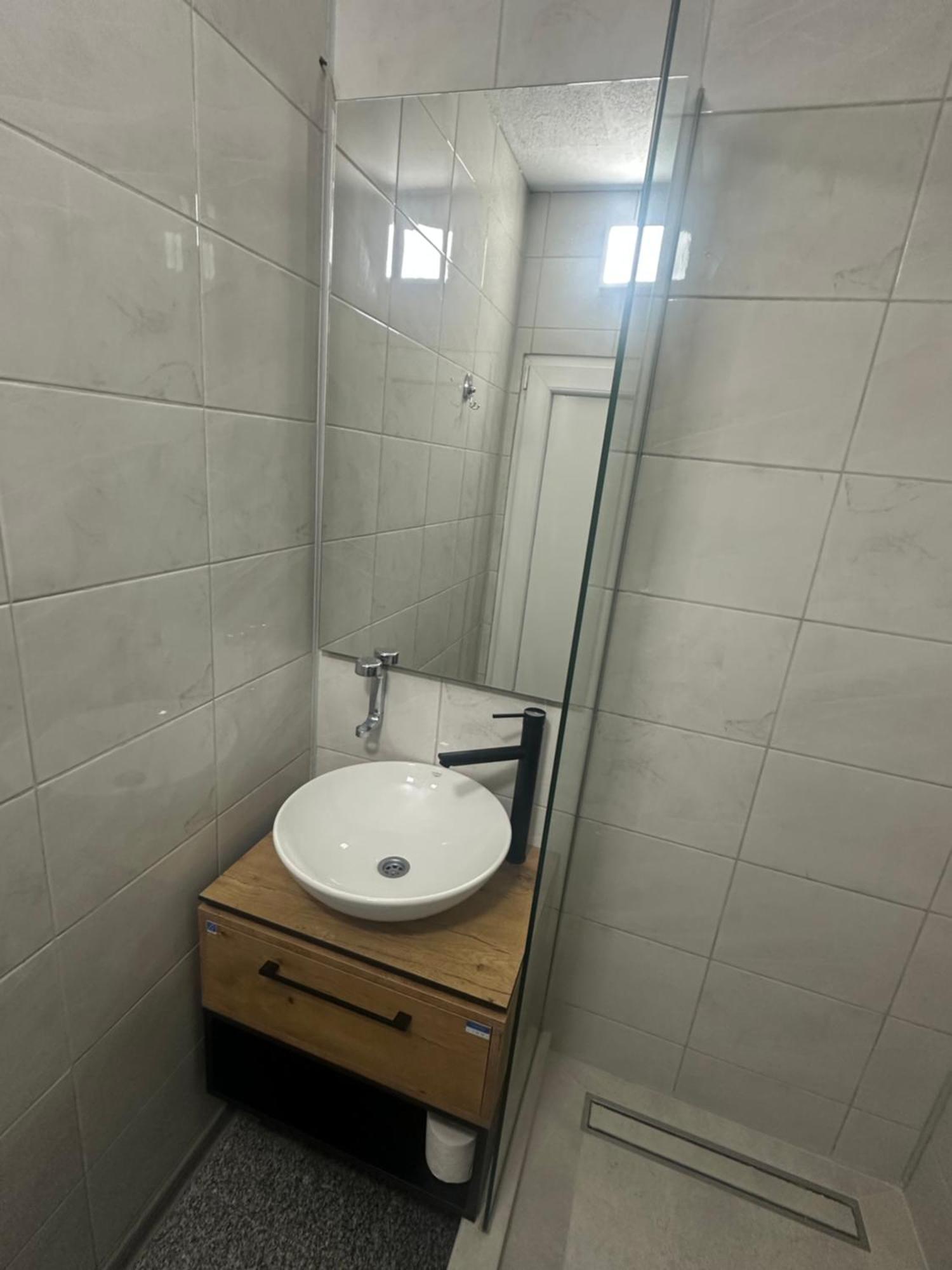 Binta Hostel Vranje Luaran gambar