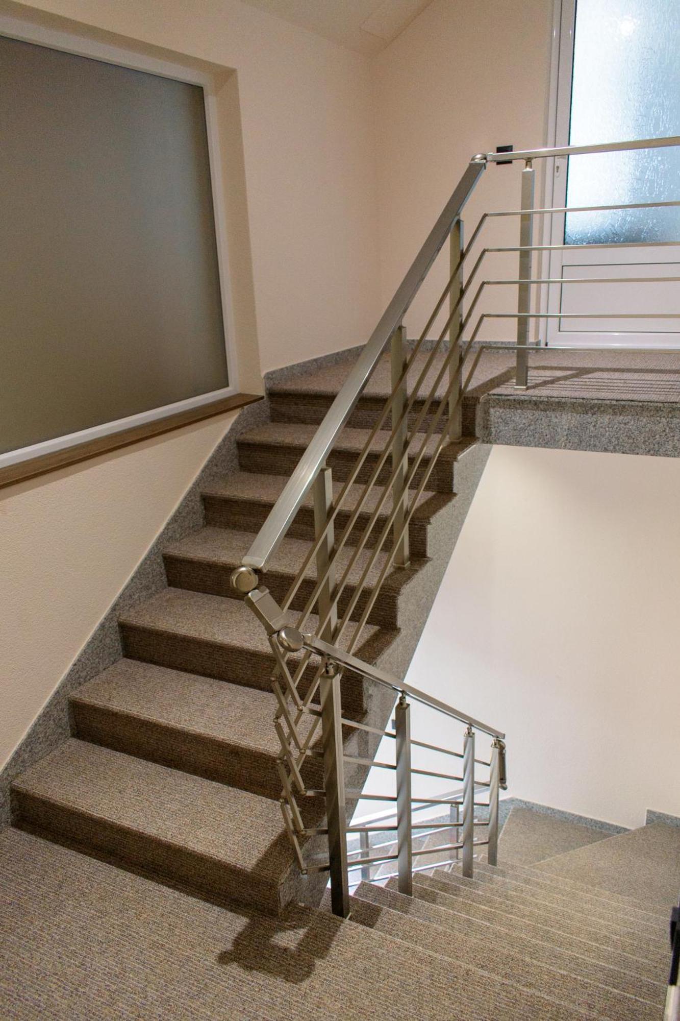 Binta Hostel Vranje Luaran gambar